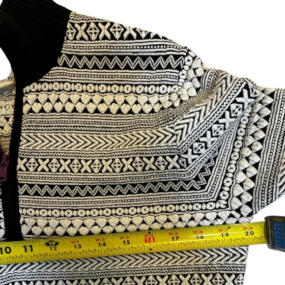 Title Nine Black and White Long Sleeve Quarter Zip Wool Blend Pullover Top Large - Picture 6 of 12